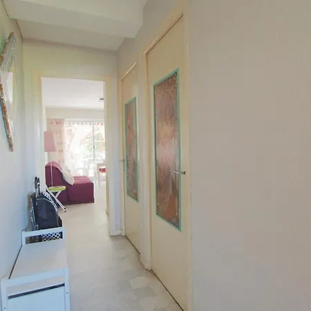 Climatise Centre-ville - 5 Pers. - Fr-1-874-79 Apartment *