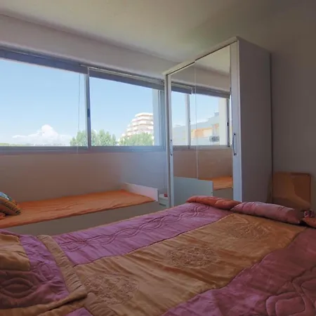 Climatise Centre-ville - 5 Pers. - Fr-1-874-79 La Grande-Motte